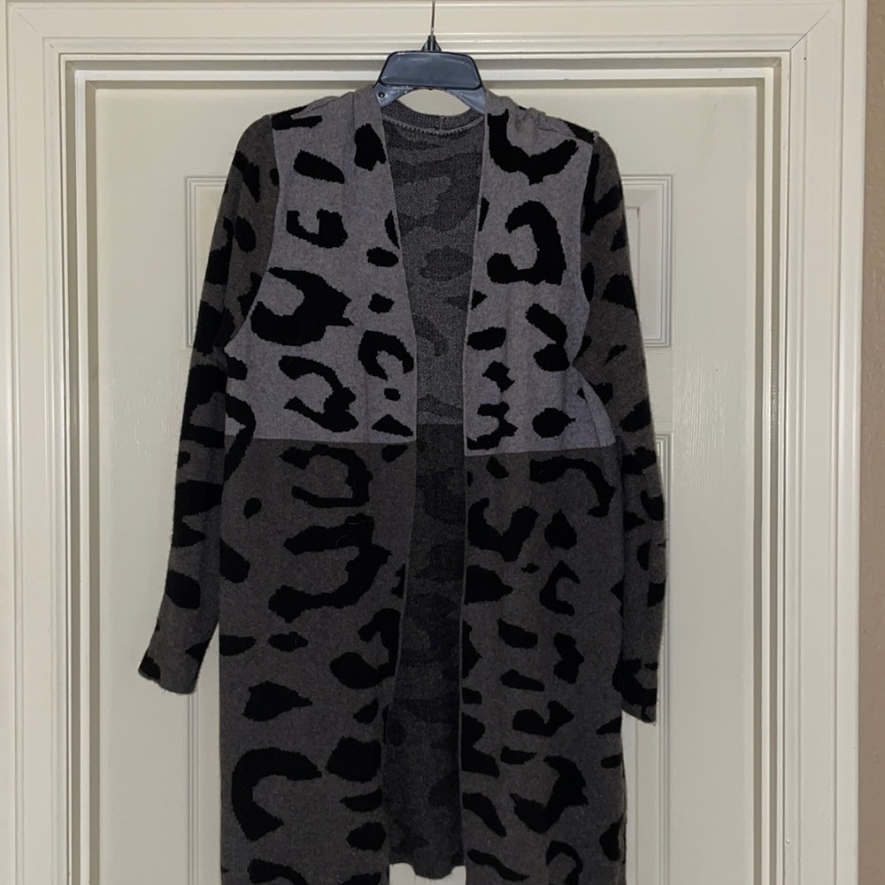 Women’s Color Block Cardigan